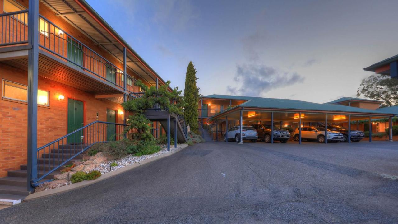 The Vines Motel & Cottages Stanthorpe Εξωτερικό φωτογραφία