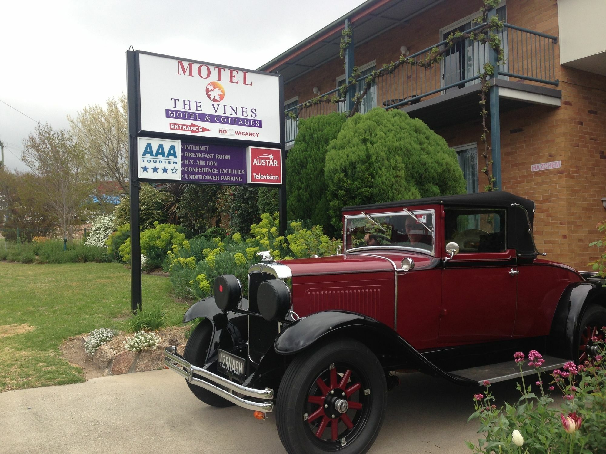 The Vines Motel & Cottages Stanthorpe Εξωτερικό φωτογραφία